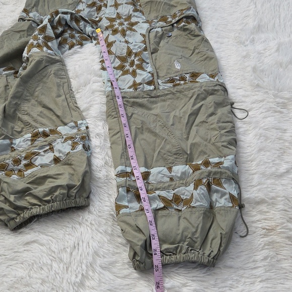 Free People Mountaineer Pant Sage Stone Combo - Picture 11 of 15